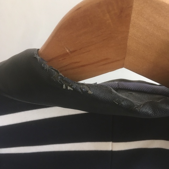 2 for 25💥  Bedo Striped Navy Blue / White Blazer w Faux Leather sz XS *Flawed - Picture 5 of 5